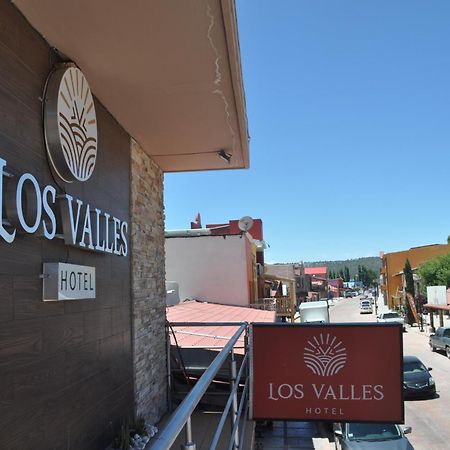 Hotel Los Valles ครีล ภายนอก รูปภาพ